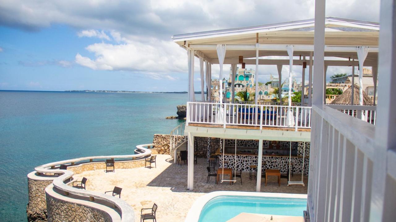Begona Cliff Hotel Негрил Екстериор снимка