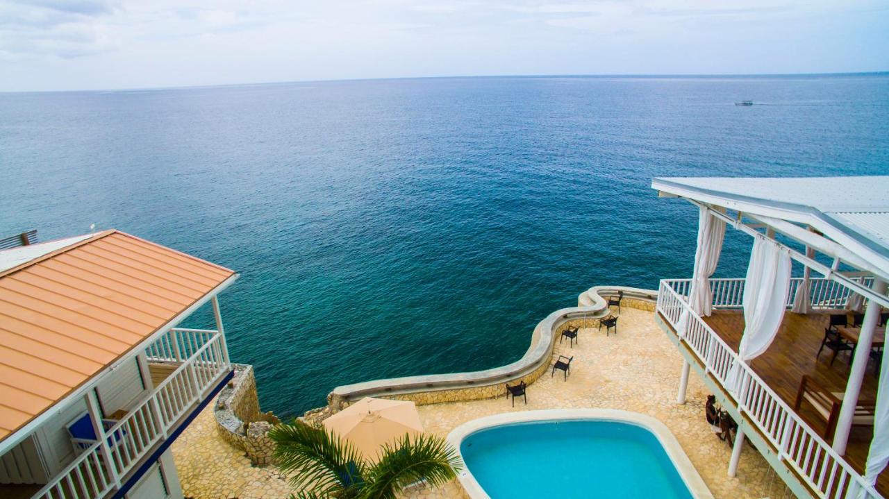 Begona Cliff Hotel Негрил Екстериор снимка