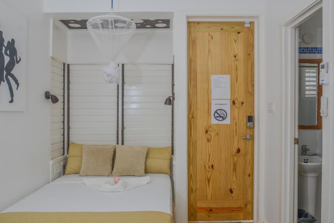 Begona Cliff Hotel Негрил Екстериор снимка