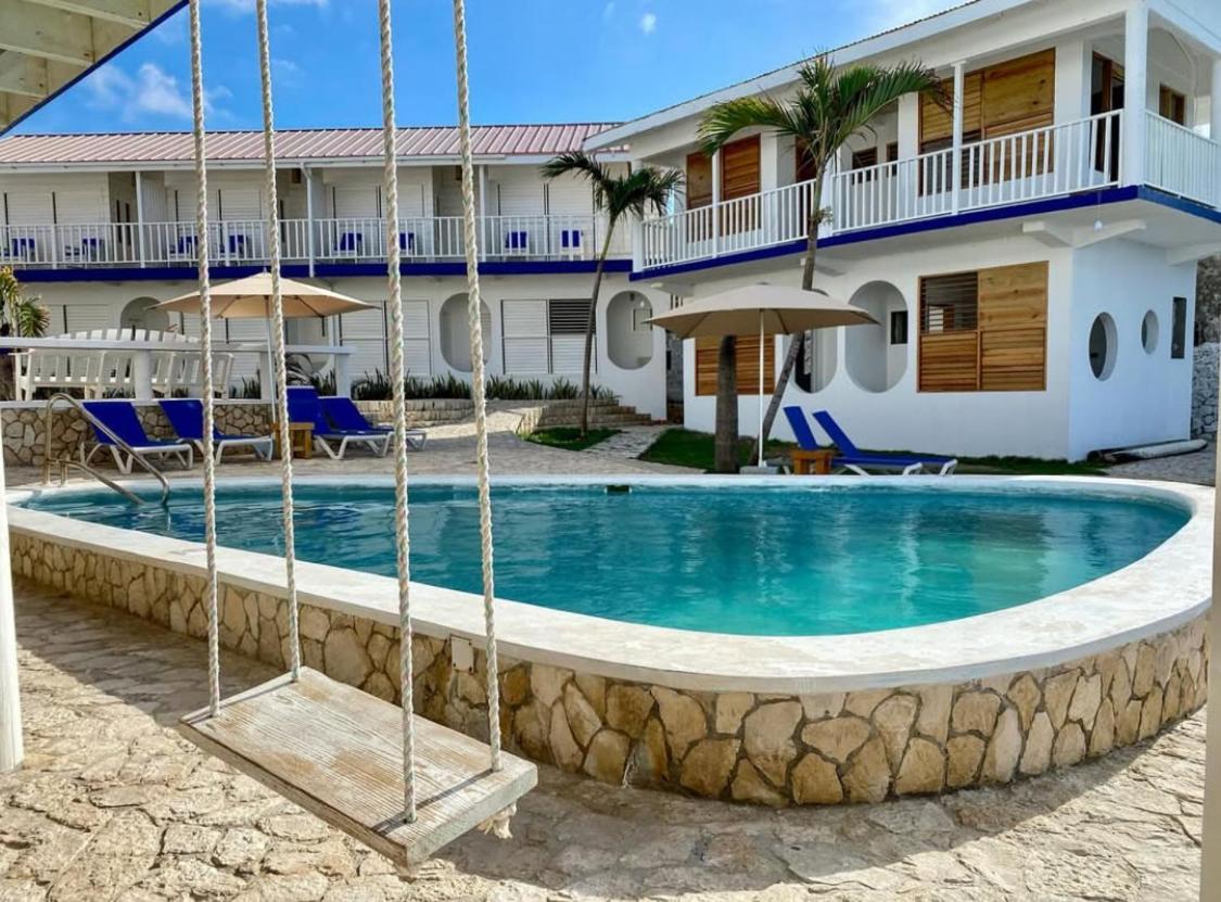 Begona Cliff Hotel Негрил Екстериор снимка