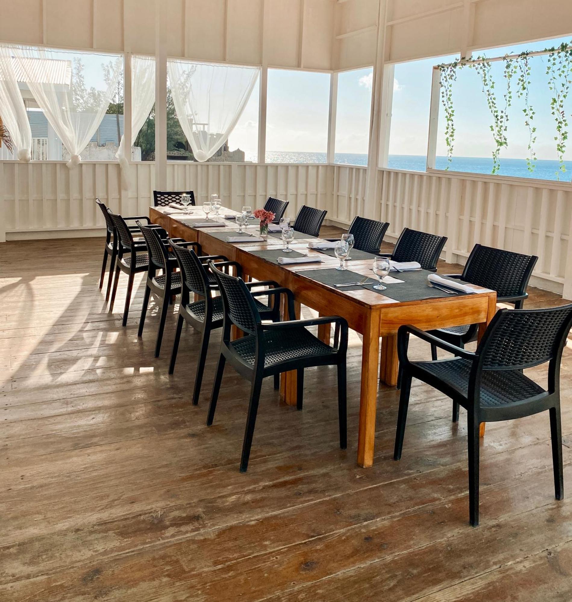 Begona Cliff Hotel Негрил Екстериор снимка